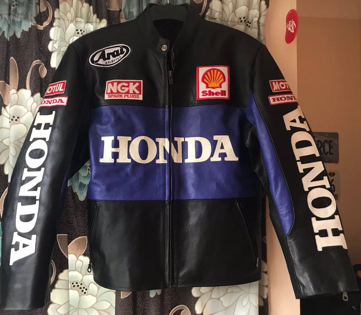 Honda-Motorcycle-Black-And-Blue-Racing-Leather-Jacket-1.jpg Honda Motorcycle Black And Blue Racing Leather Jacket - Image 1